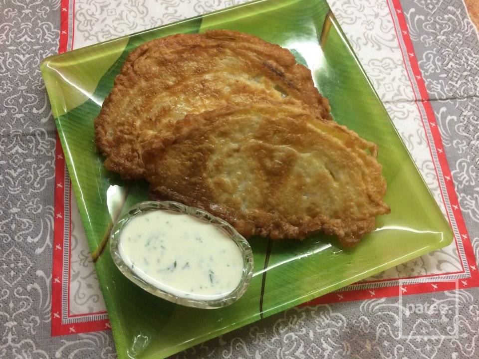 Капустные шницели с сметано-чесночным соусом. - Шаг 6