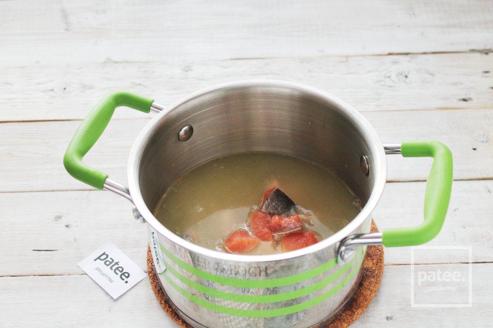 Сырный суп с лососем и кедровыми орешками - Шаг 11