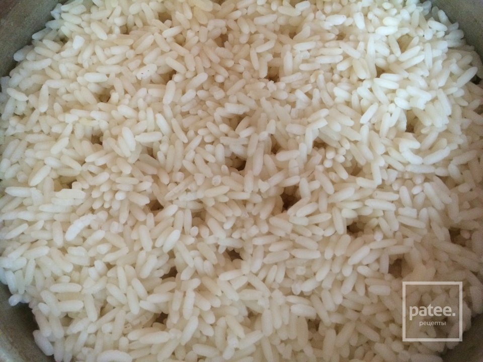Слоёные пирожки с рыбой, грибами и рисом. - Шаг 1