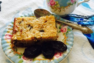 Апельсиновый пирог с черносливом