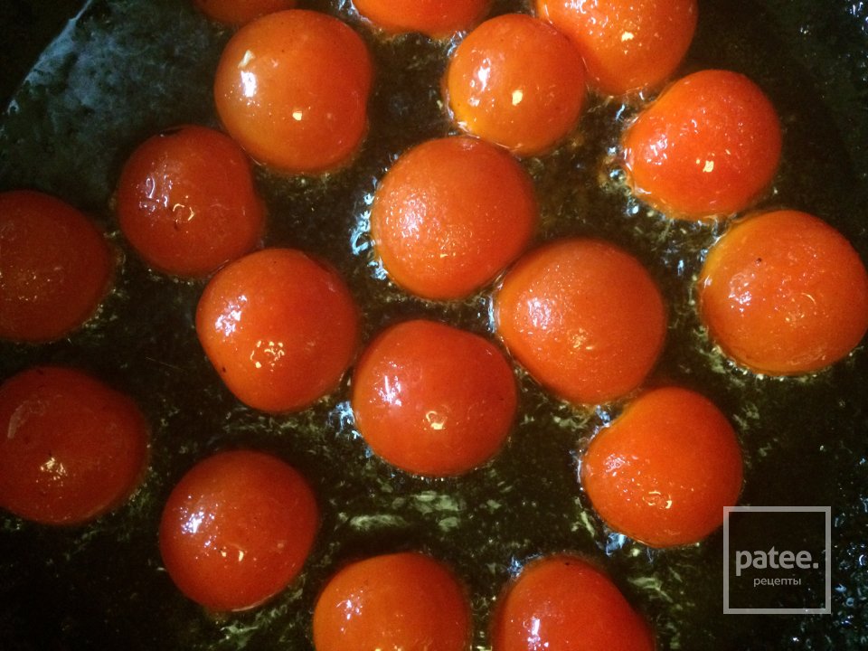 Тёплый салат с бараньей печенью и бальзамической заправкой. - Шаг 4