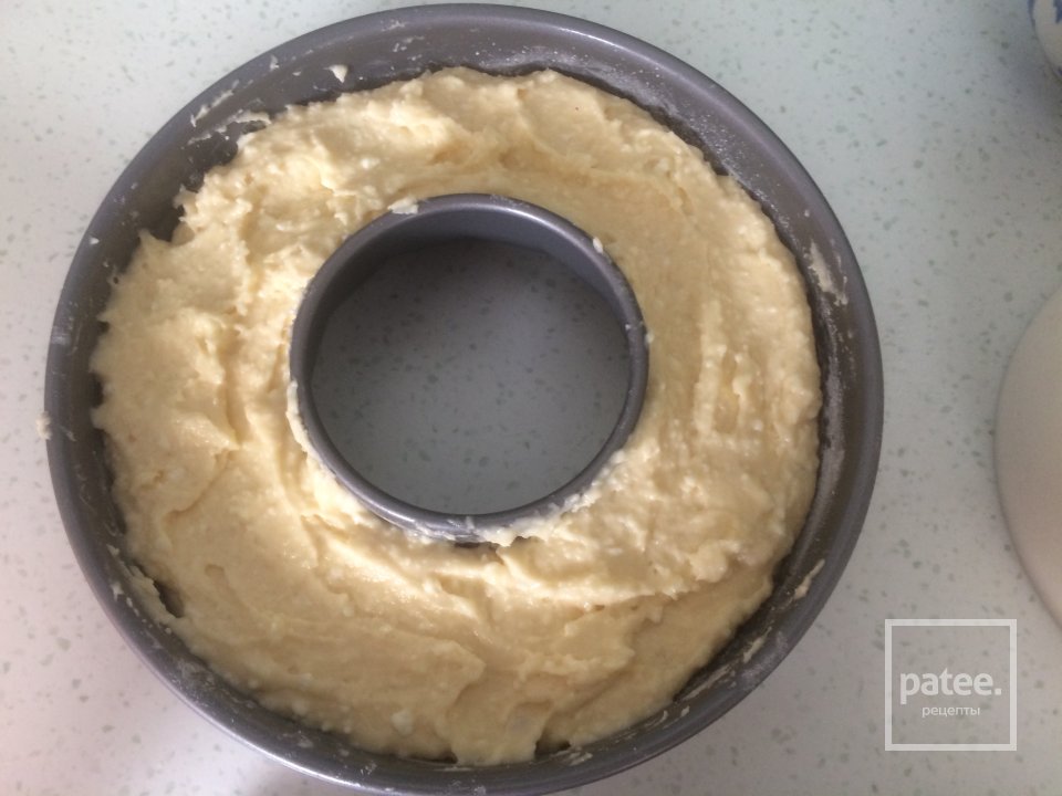 Самый нежнейший творожный кекс - Шаг 10