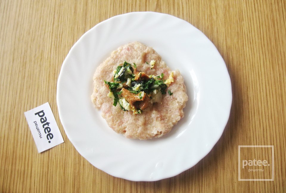 Куриные зразы с лисичками - Шаг 16