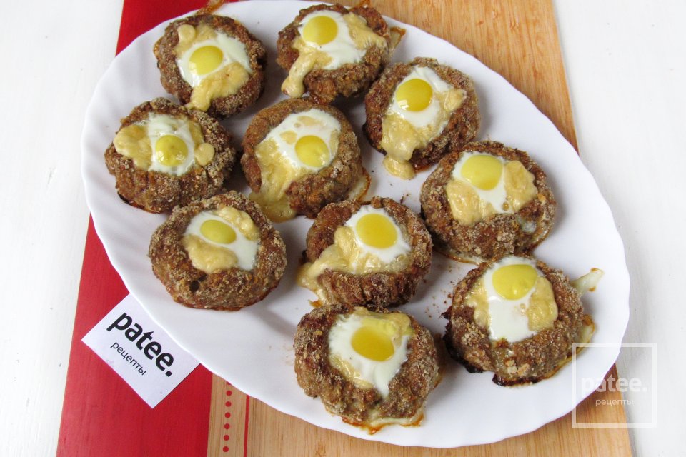 Мясные гнёзда с сыром и перепелиными яйцами - Шаг 16