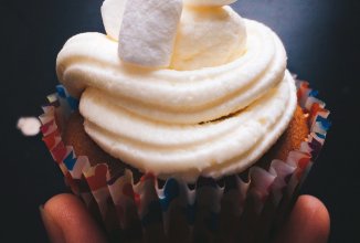 Ягодные капкейки