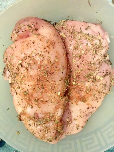 Куриная грудка по-итальянски - Шаг 1