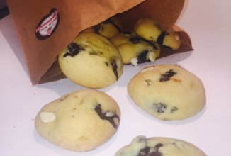 Лимонное печенье с голубикой