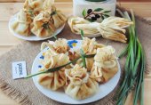 Жульен в блинных мешочках