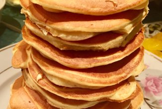 Панкейки с шоколадной пастой