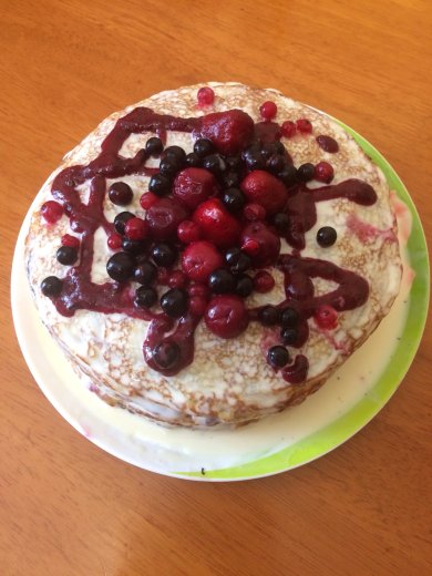 Блинный торт с ягодами - Шаг 6