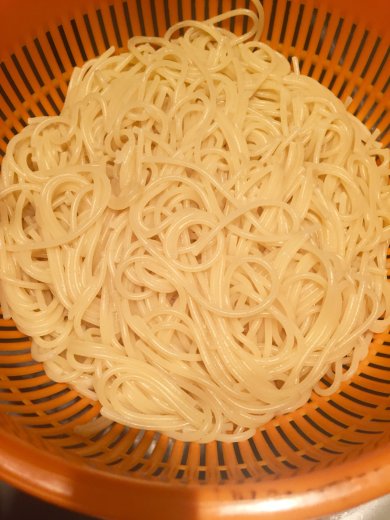 Спагетти с соусом из авокадо - Шаг 2