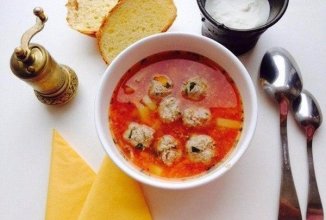 Суп с фрикадельками