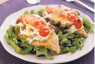 Филе горбуши с овощами и сыром