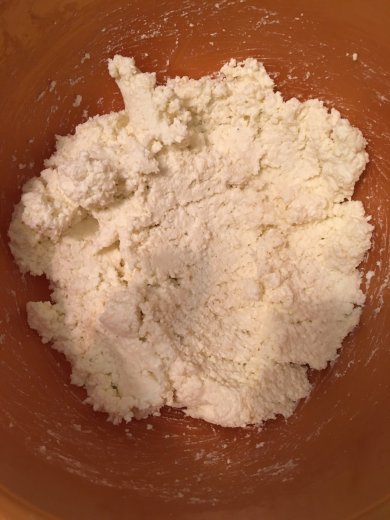 Творожная запеканка с изюмом 🍮 - Шаг 1