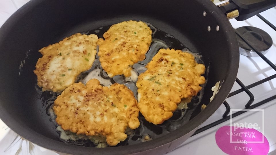 Куриные котлеты в кляре - Шаг 9