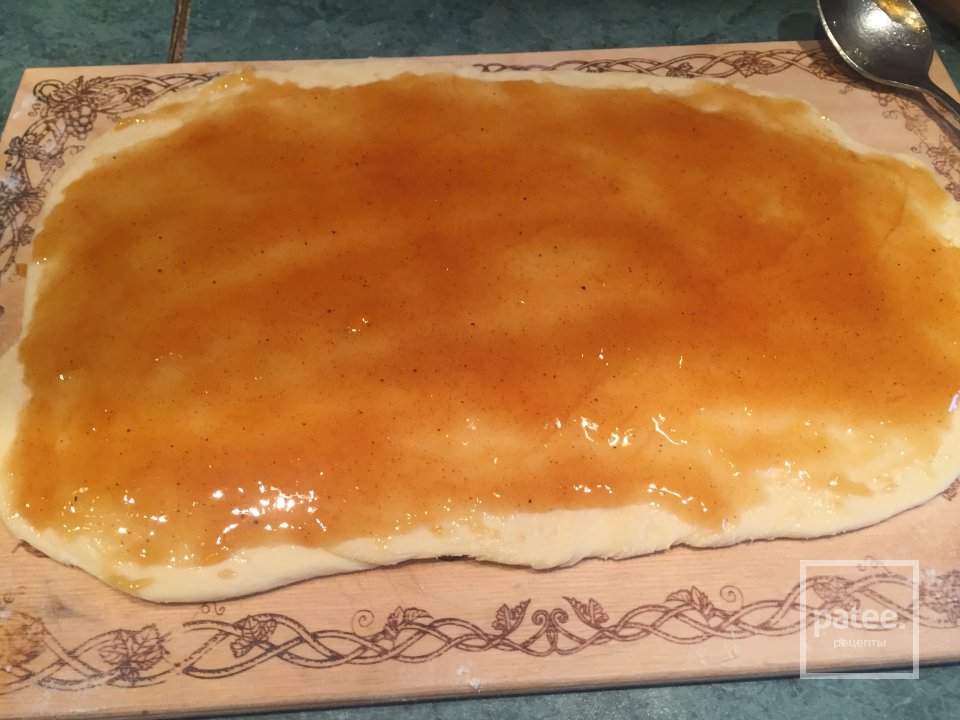 Домашние булочки с джемом из прокисшего молока - Шаг 4