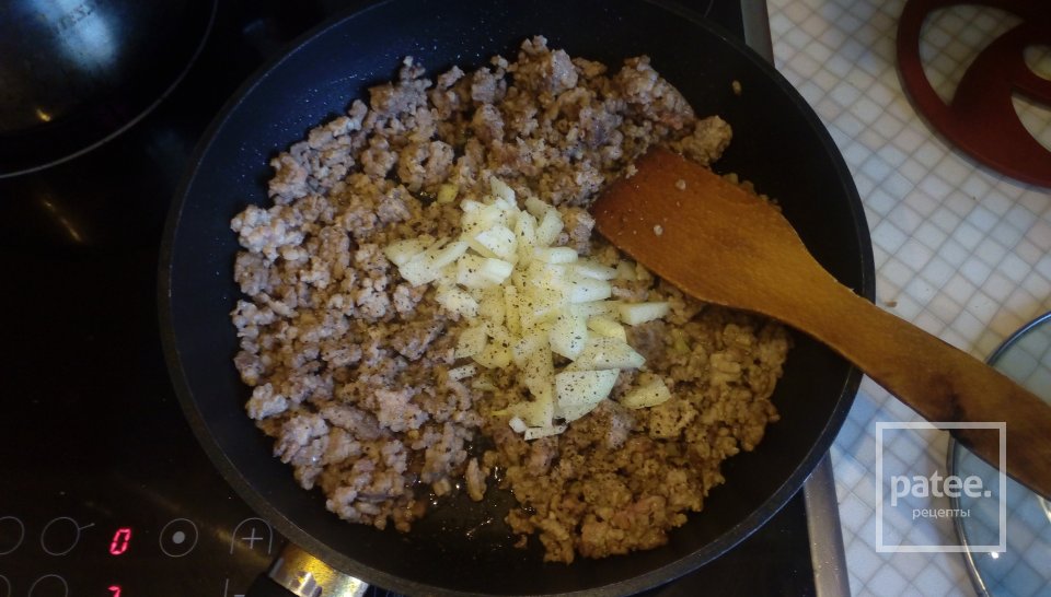 Макароны по-флотски с соусом "Долмио". - Шаг 3