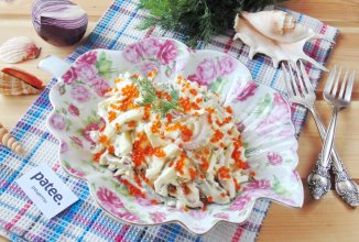 Салат с кальмарами и плавленым сыром