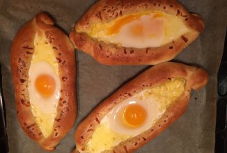 Хачапури по-аджарски