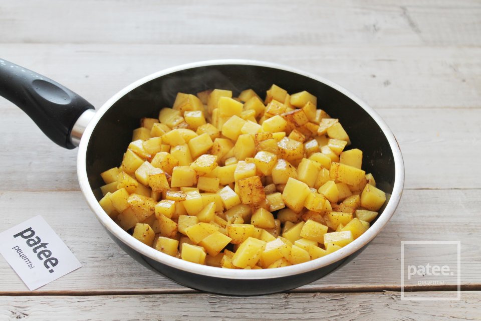 Мусака из свинины и картофеля по-болгарски - Шаг 6