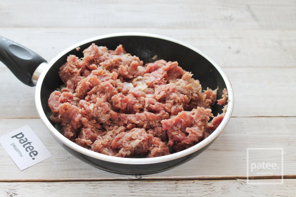 Мусака из свинины и картофеля по-болгарски - Шаг 9