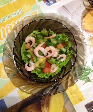 Салат с авокадо и креветками. - Шаг 3