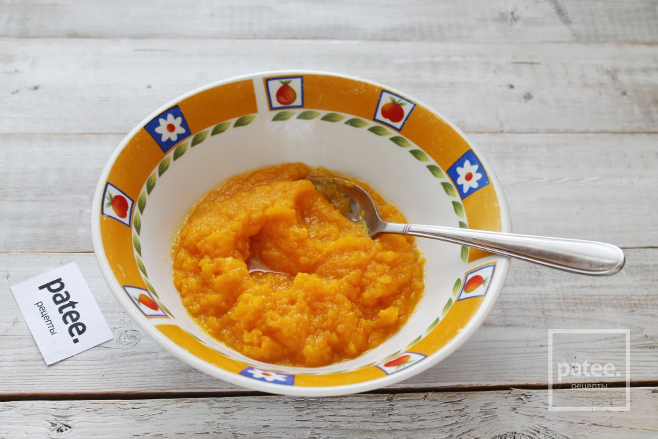 Запеканка из тыквы с яблоком - Шаг 6