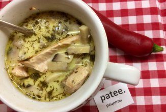 Сырный суп с горбушей.