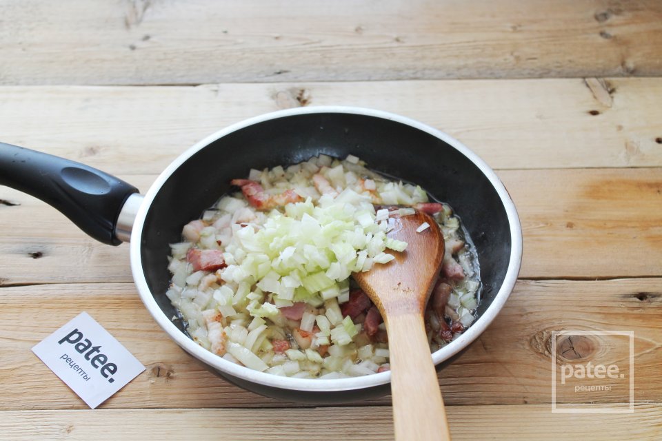 Борщ с потрошками и беконом - Шаг 10