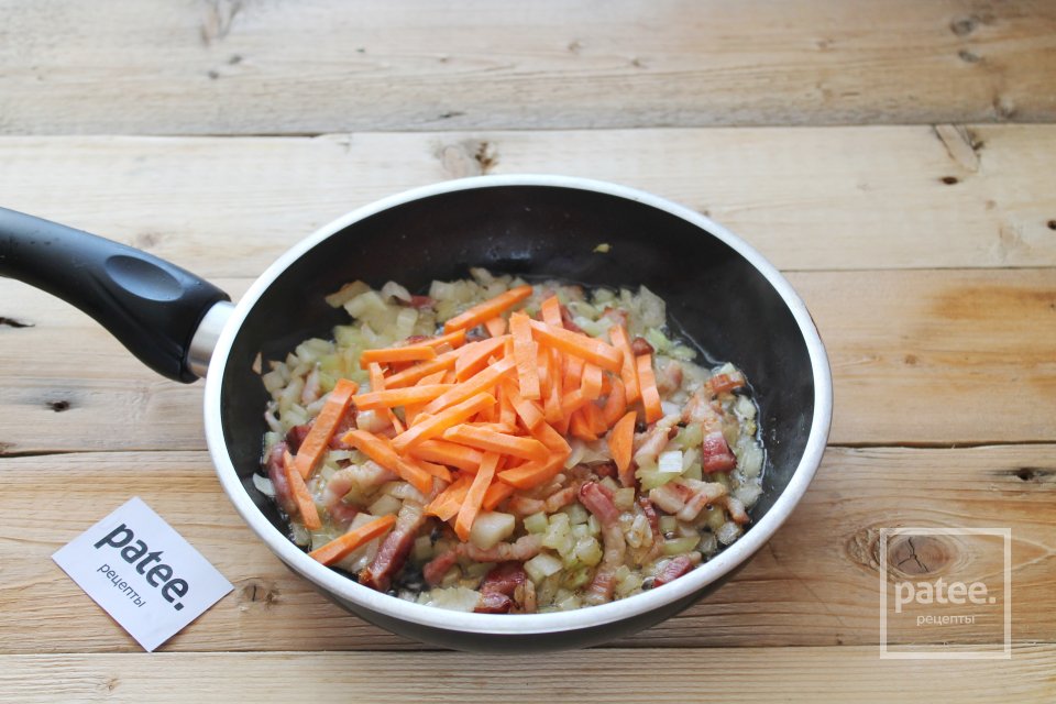 Борщ с потрошками и беконом - Шаг 12