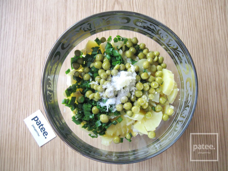 Салат с бужениной и зеленым горошком - Шаг 9