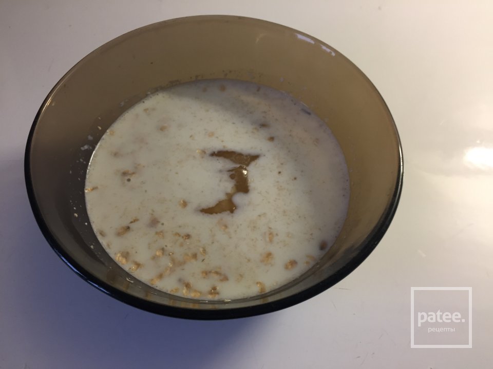 Овсяные хлопья с бананом, молоком и мёдом - Шаг 4
