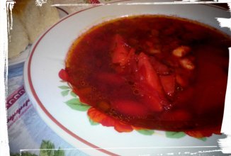 Постный красный борщ с фасолью