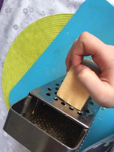 Куриные кармашки с сырной начинкой - Шаг 7