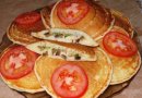 Закрытые блинчики с грибами