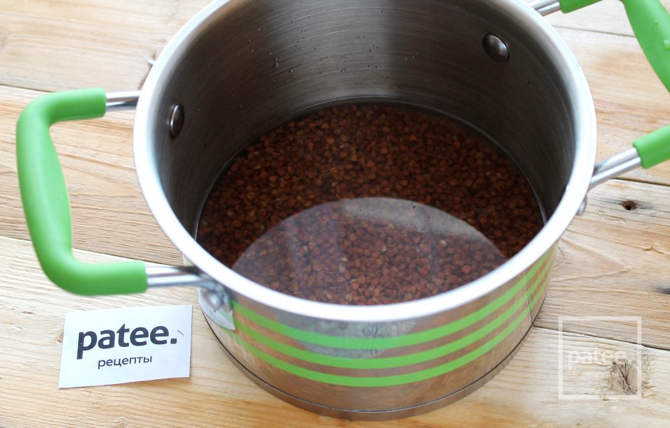 Котлеты из гречки с зеленью - Шаг 2