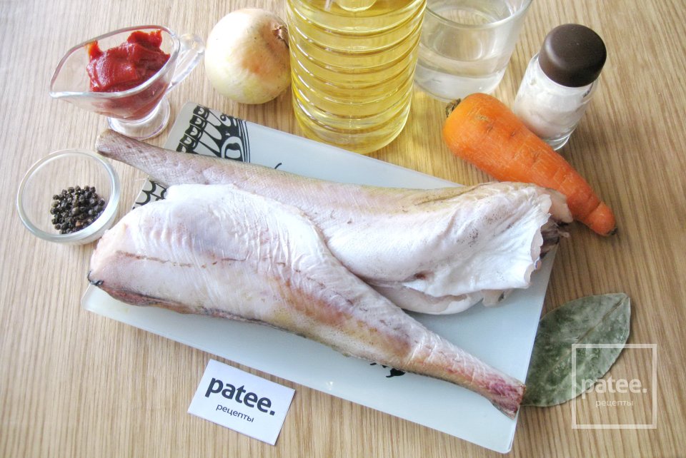 Минтай в томатном соусе - Шаг 1