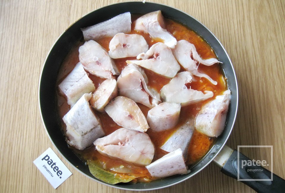 Минтай в томатном соусе - Шаг 11