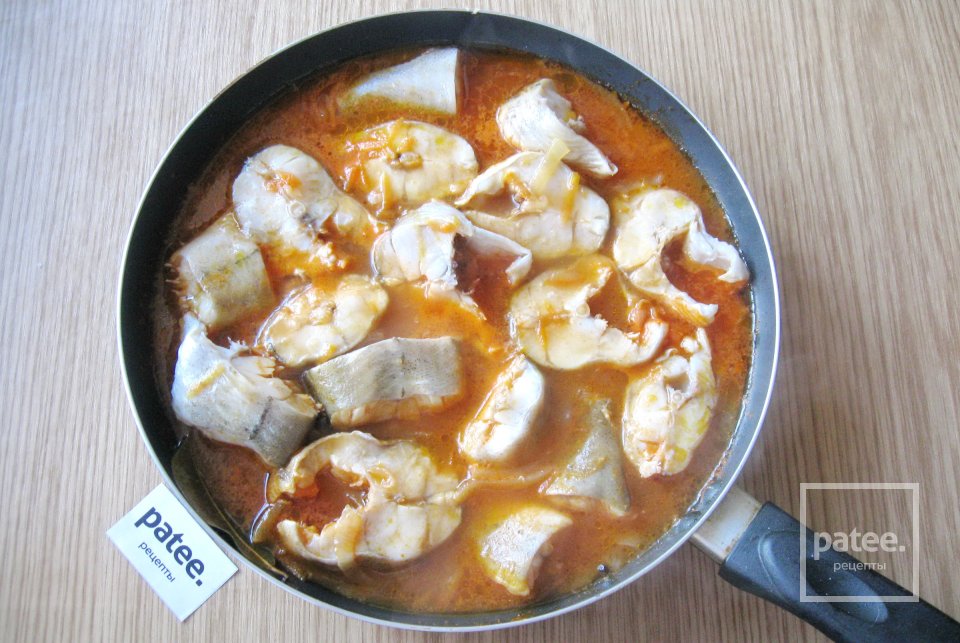 Минтай в томатном соусе - Шаг 12