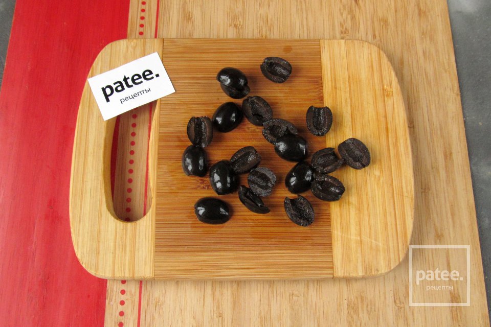 Средиземноморский салат с осьминогами - Шаг 10