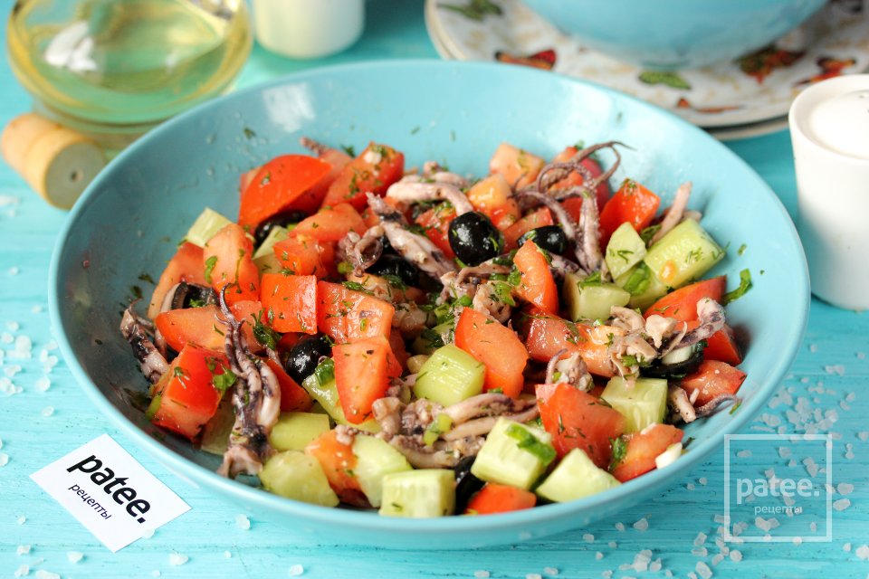 Средиземноморский салат с осьминогами - Шаг 14