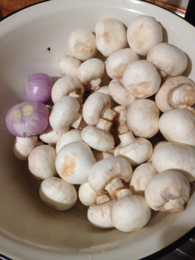 Грибной крем-суп - Шаг 1