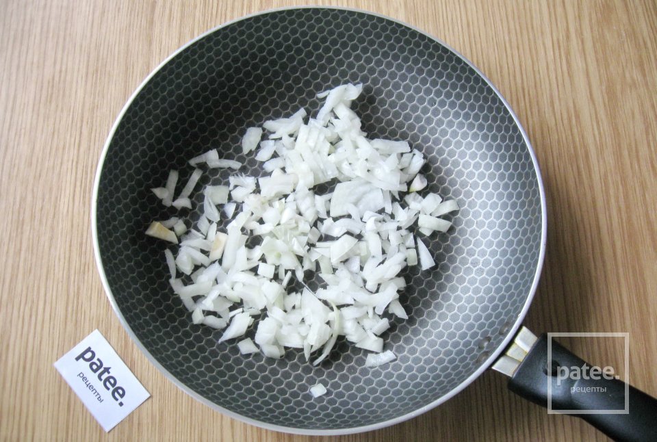 Постная гречневая каша с грибами и помидорами - Шаг 2