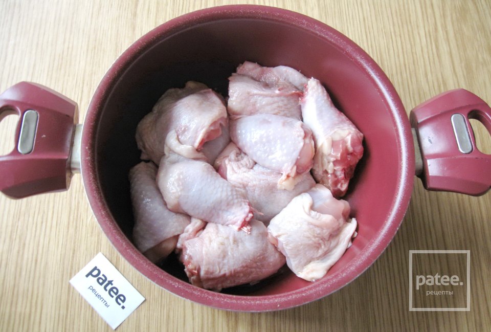 Куриные окорочка с курагой - Шаг 3