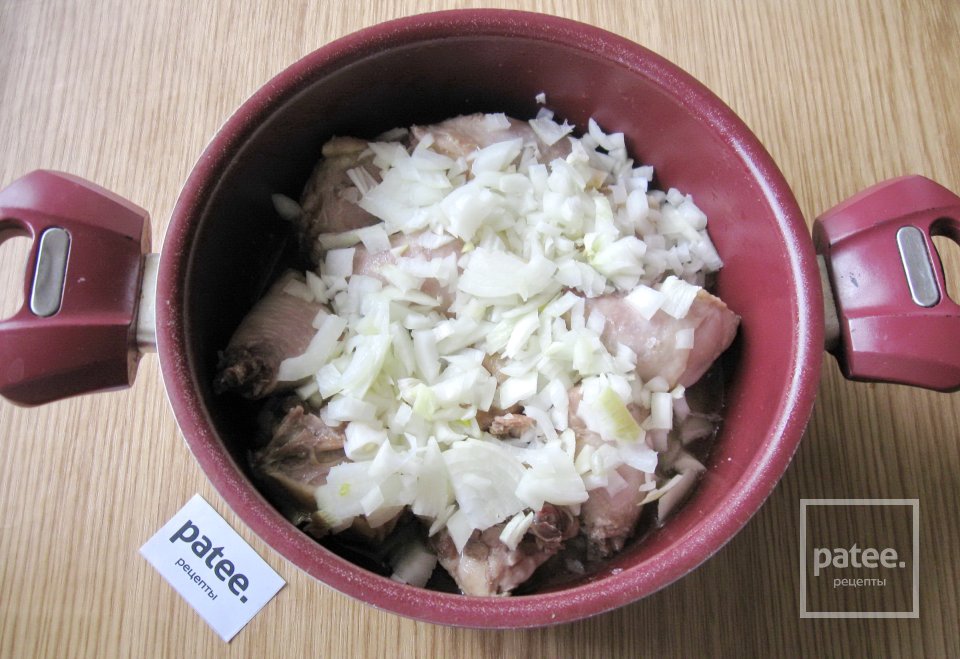 Куриные окорочка с курагой - Шаг 5