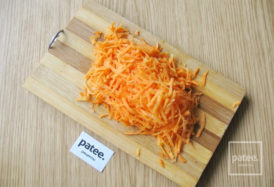 Куриные окорочка с курагой - Шаг 6