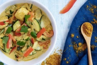 Курица карри с овощами