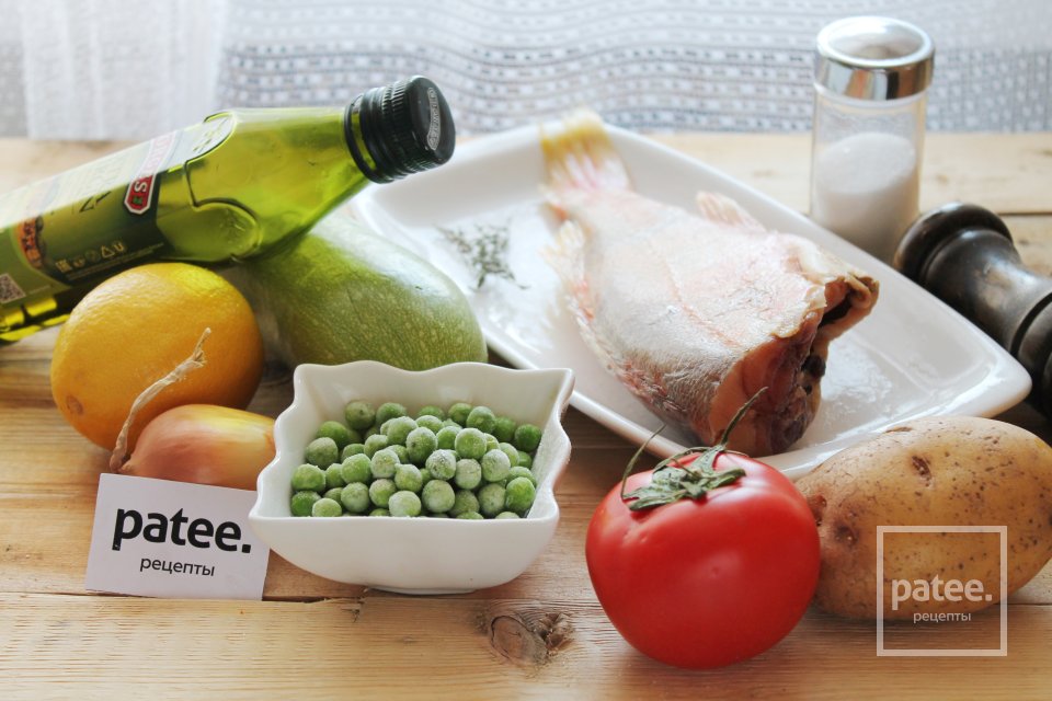 Морской окунь с овощами на пару - Шаг 1