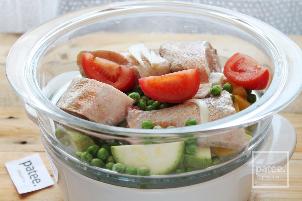 Морской окунь с овощами на пару - Шаг 13