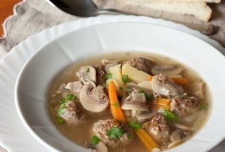 Грибной  суп с фрикадельками